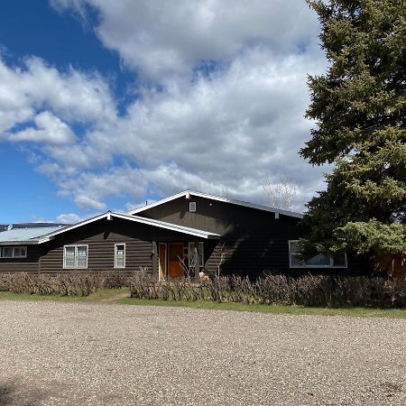 Rolling R Guest Ranch Guest House Meeker Exterior photo