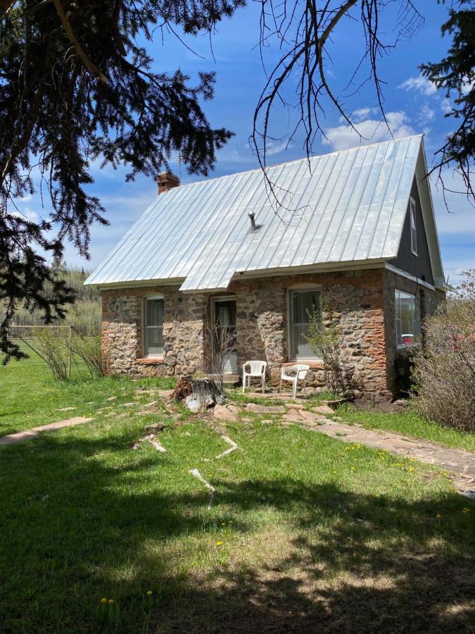 Rolling R Guest Ranch Guest House Meeker Exterior photo