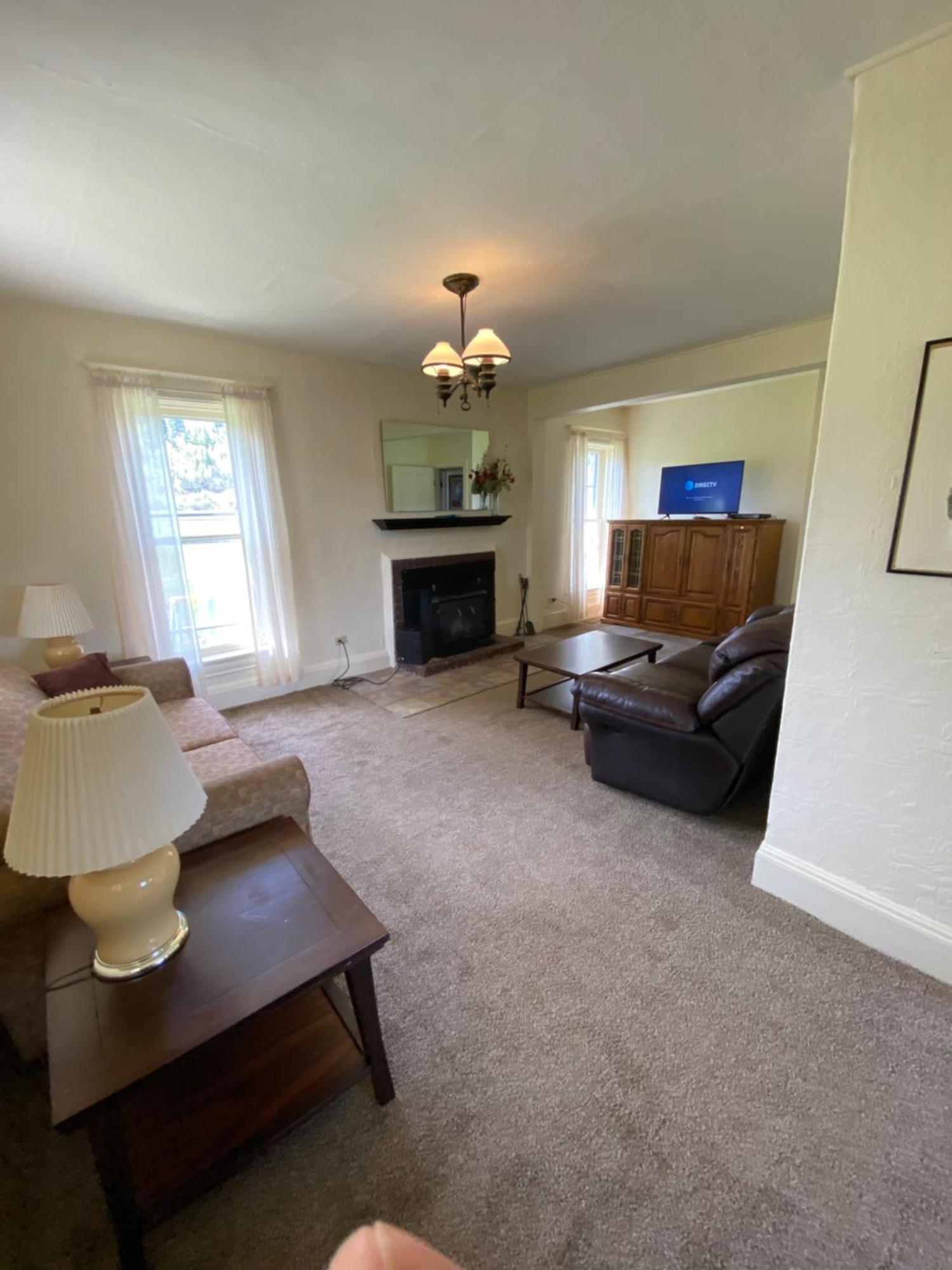 Rolling R Guest Ranch Guest House Meeker Room photo