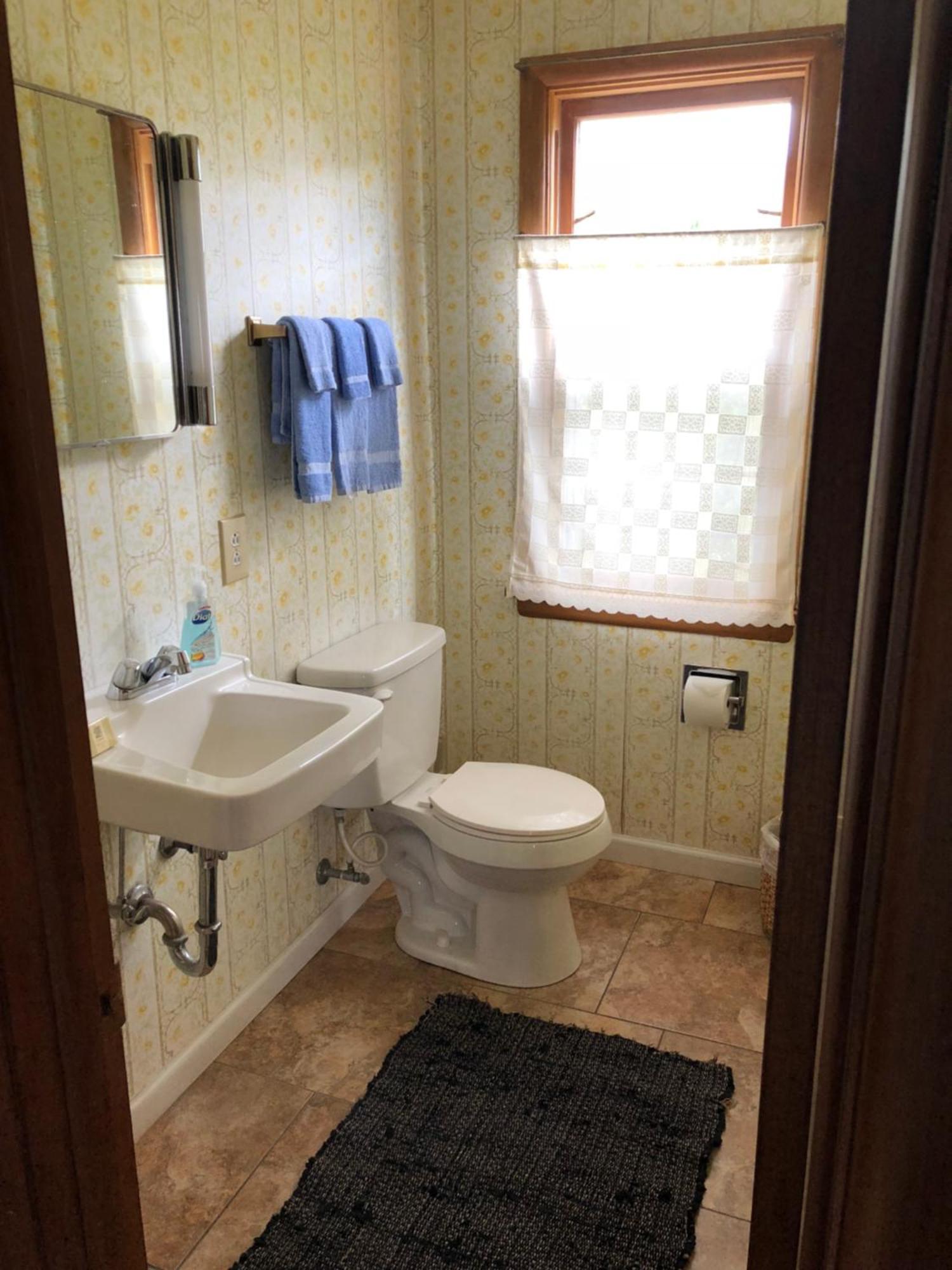Rolling R Guest Ranch Guest House Meeker Room photo